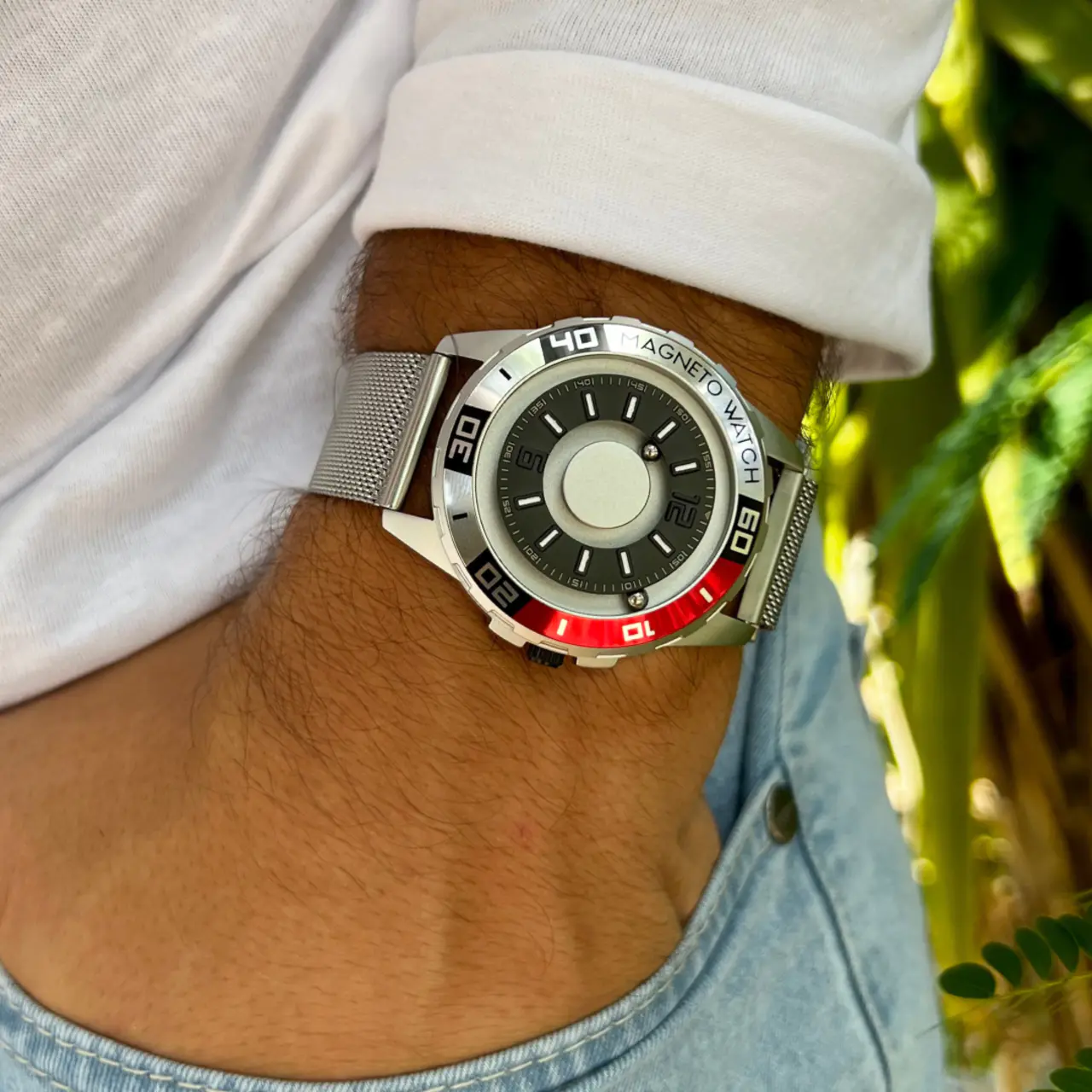 Uranus Red steel silver