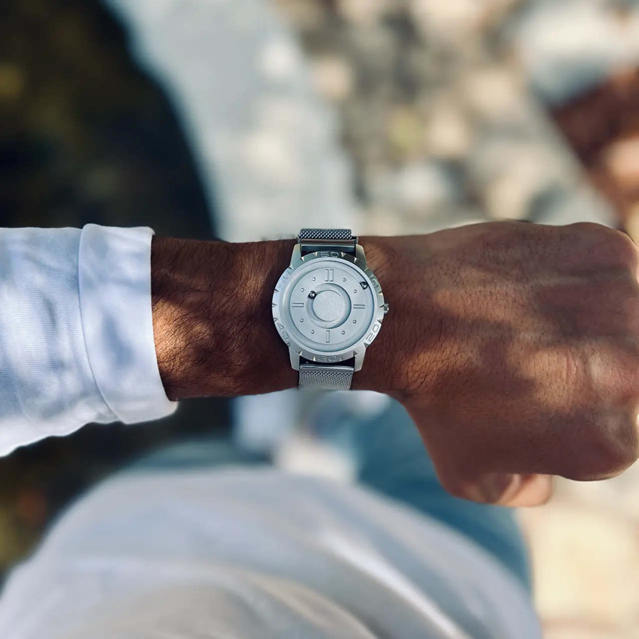 Komet Silver mesh magnetic silver